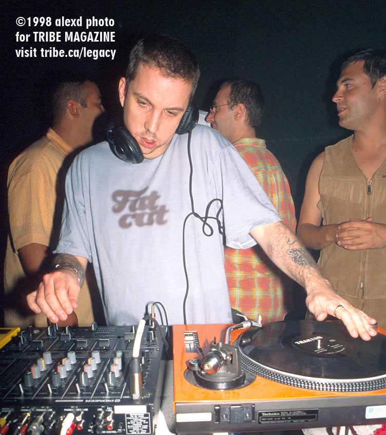 Andrew Weatherall at INDUSTRY Toronto 1998